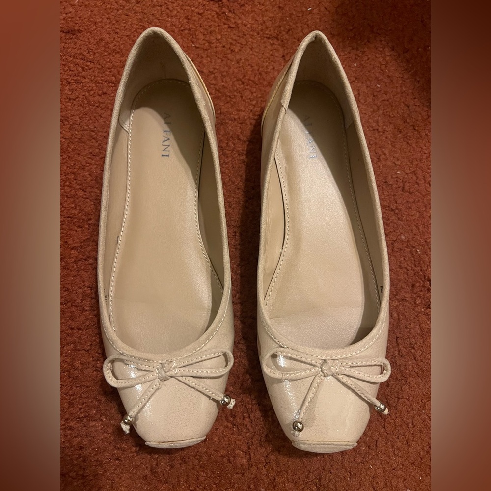 Alfani Flats